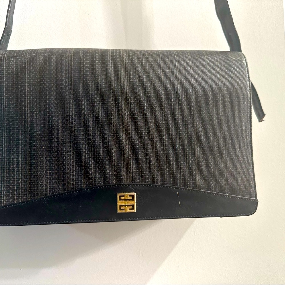 Givenchy Black and Gold Accent Shoulder Bag Authentic Vintage PROJECT BAG